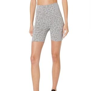 Blanc Noir Yolo $99 Bike Shorts Size M